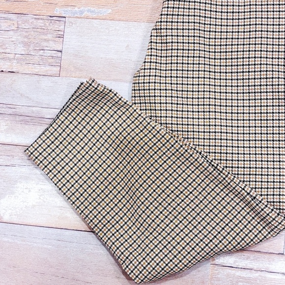 ZARA Beige and black houndstooth pattern narrow leg trousers - Picture 4 of 8